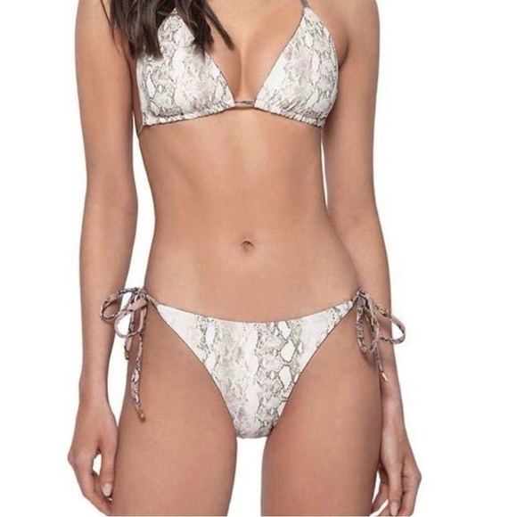 NWT‎ PILYQ KAA reversible tie string bikini bottoms size medium teeny style - Picture 3 of 8